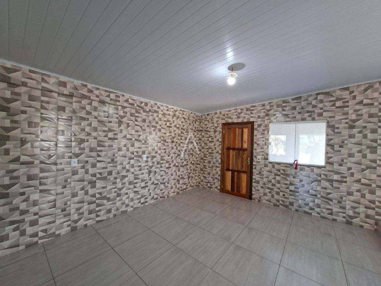 Casa Residencial para para aluguel no Bairro NEVA em CASCAVEL: 