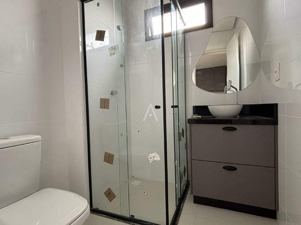 Apartamento para para aluguel no Bairro CENTRO em CASCAVEL: 