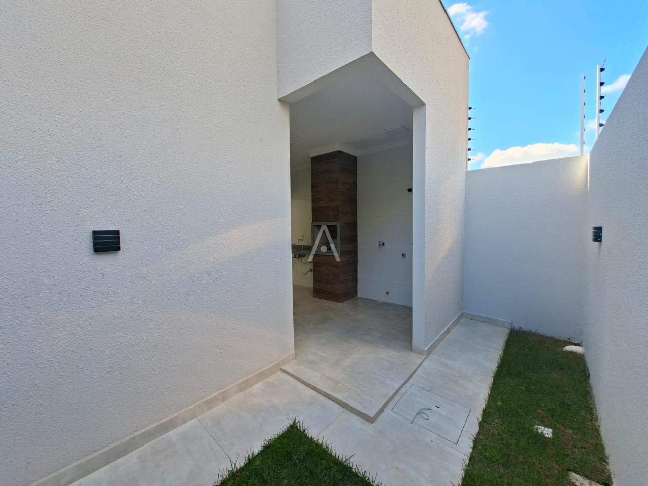 Casa Residencial para para aluguel no Bairro SANTA CRUZ em CASCAVEL: 