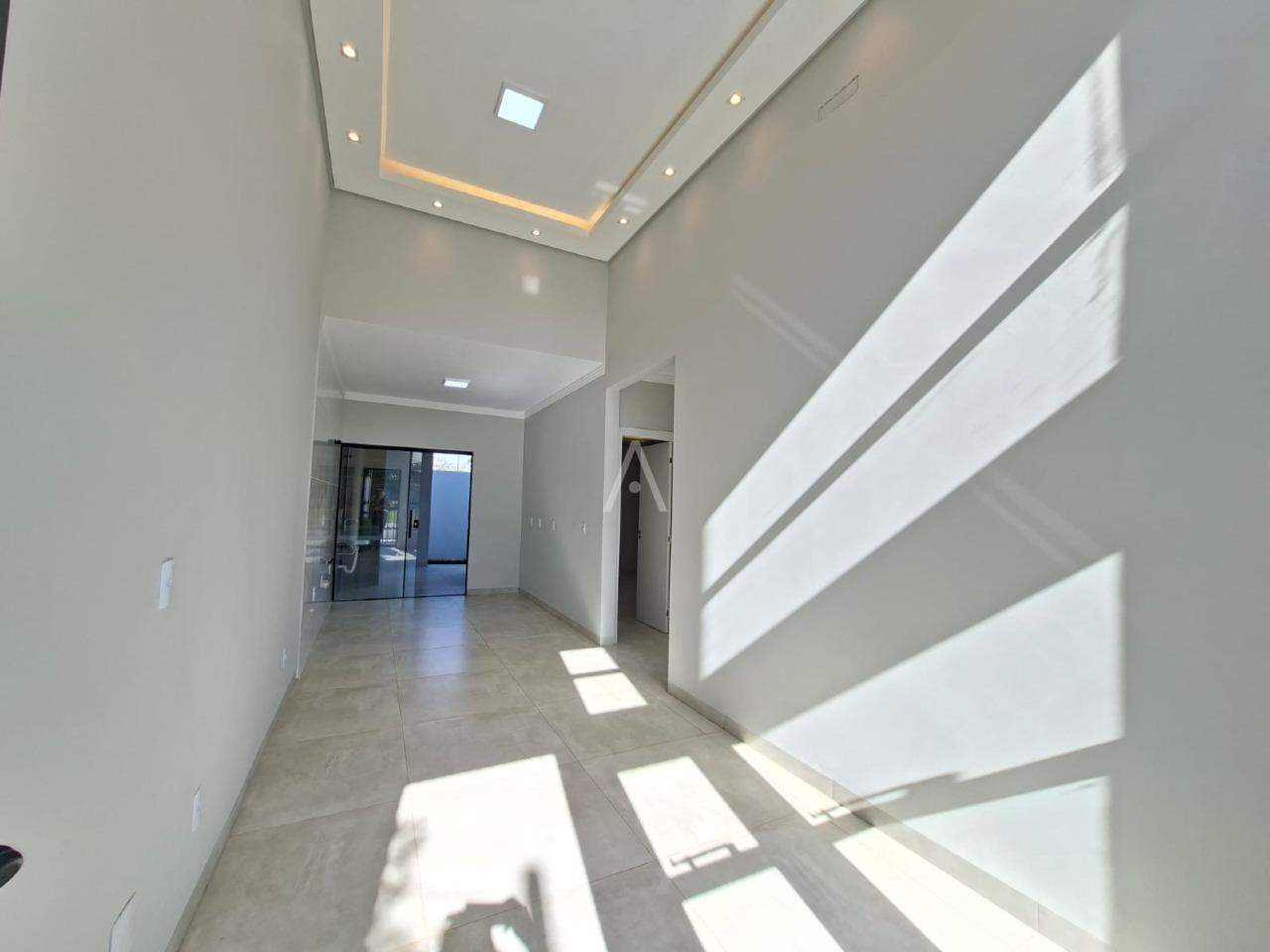 Casa Residencial para para aluguel no Bairro SANTA CRUZ em CASCAVEL: 