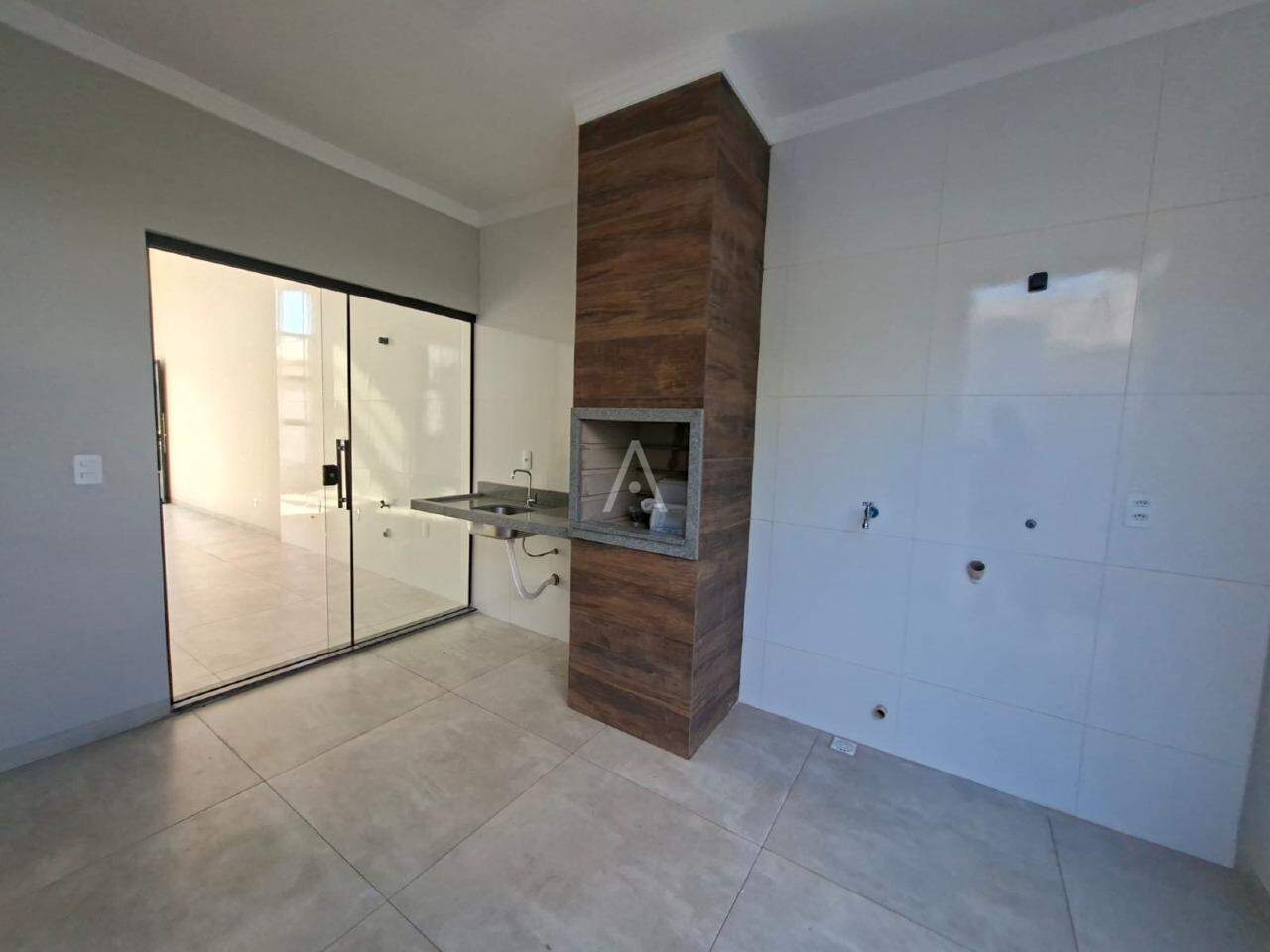 Casa Residencial para para aluguel no Bairro SANTA CRUZ em CASCAVEL: 
