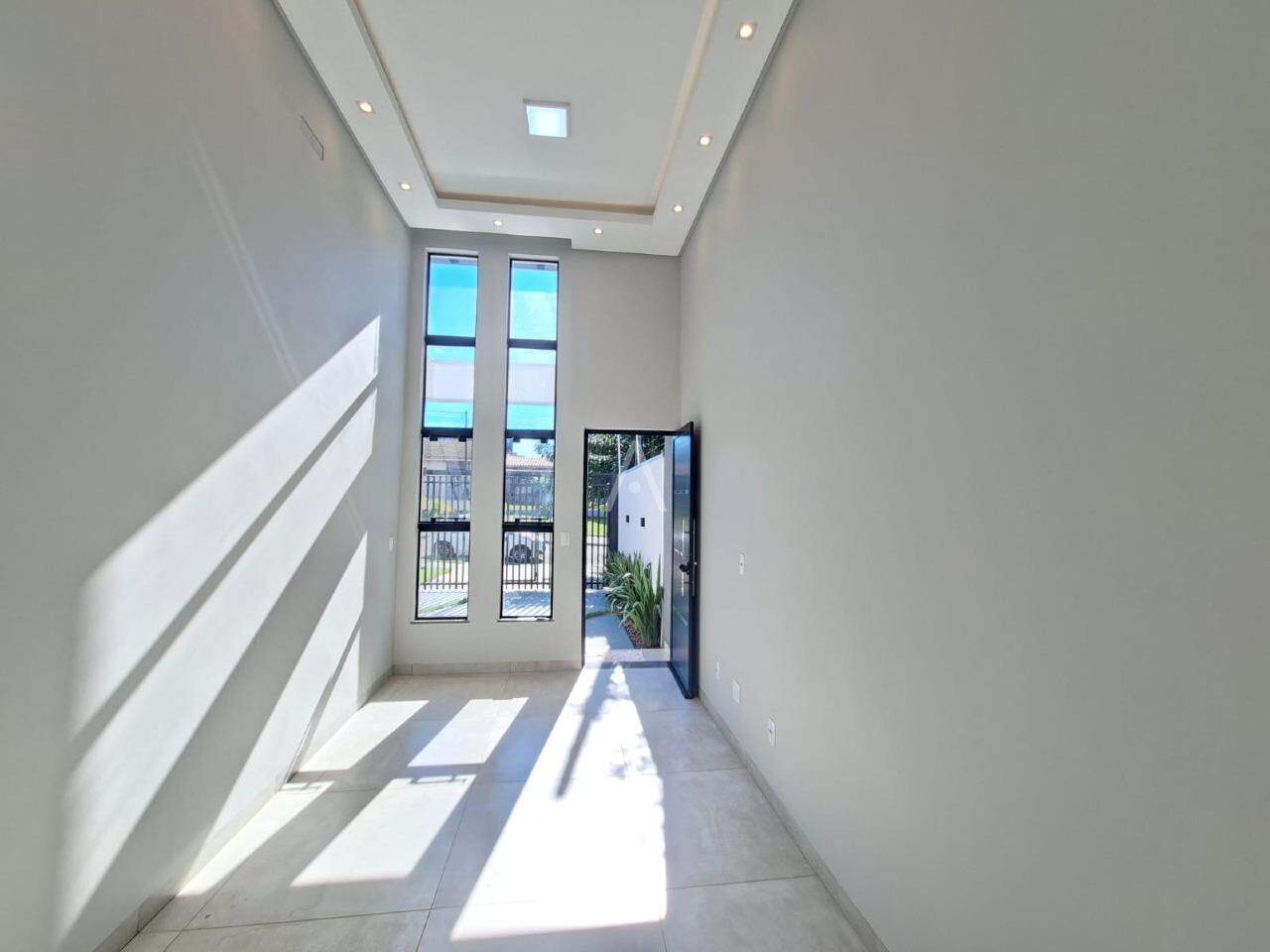 Casa Residencial para para aluguel no Bairro SANTA CRUZ em CASCAVEL: 