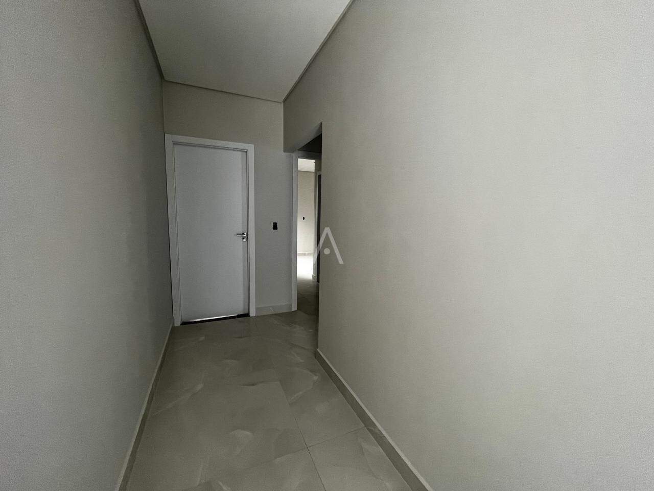 Casa Residencial para à venda no Bairro ESMERALDA em CASCAVEL: 