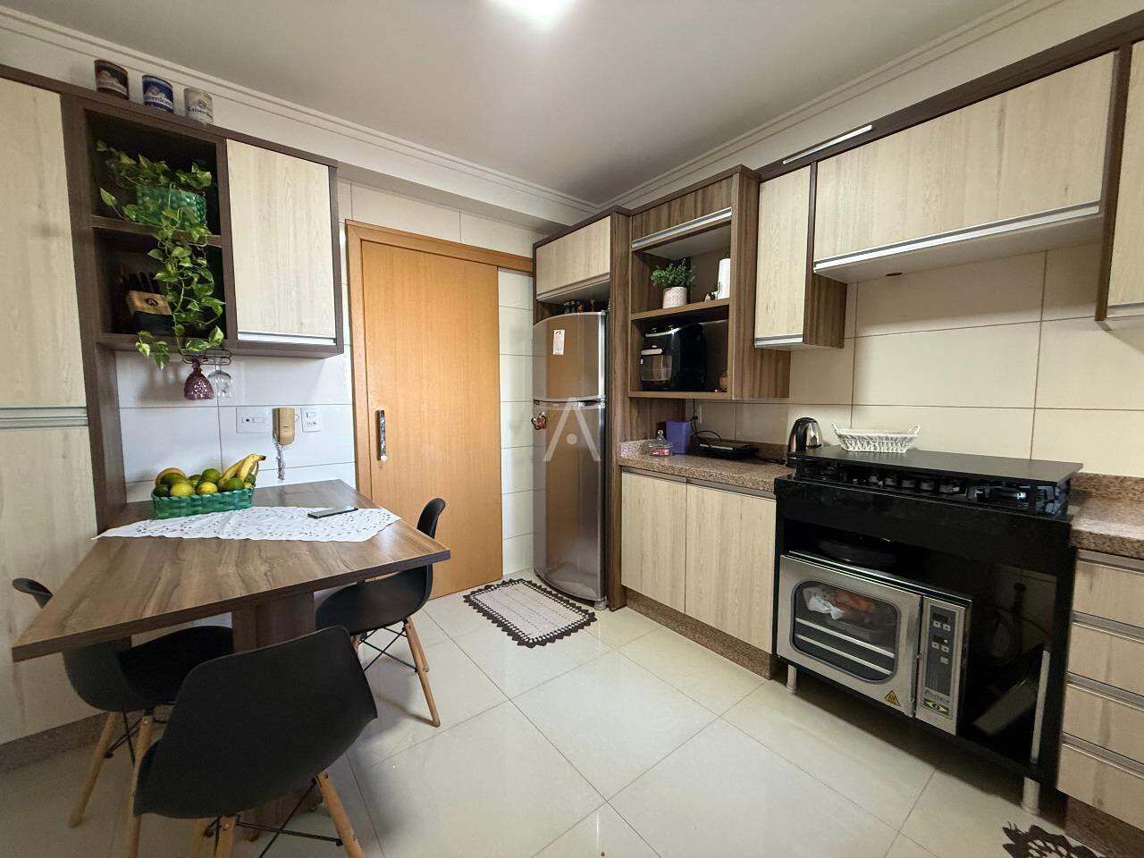 Apartamento para à venda no Bairro CENTRO em CASCAVEL: 