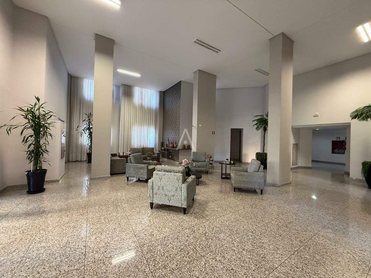 Apartamento para à venda no Bairro CENTRO em CASCAVEL: 