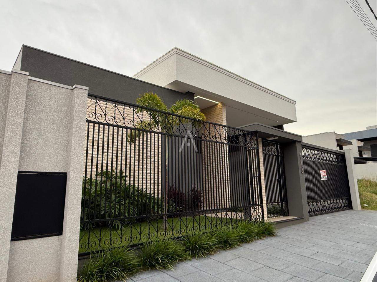 Casa Residencial para à venda no Bairro RECANTO TROPICAL em CASCAVEL: 