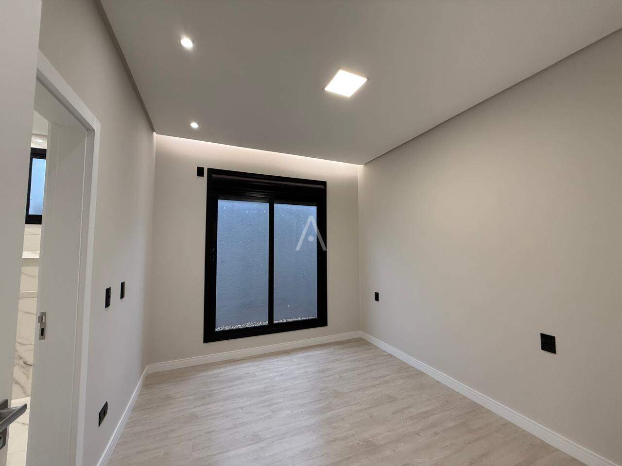 Casa Residencial para à venda no Bairro RECANTO TROPICAL em CASCAVEL: 