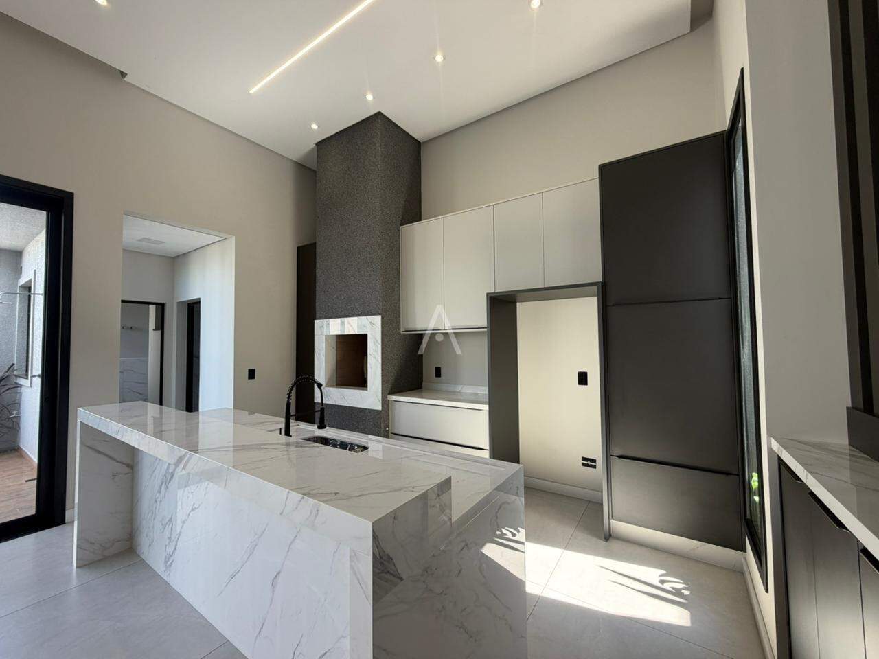 Casa Residencial para à venda no Bairro RECANTO TROPICAL em CASCAVEL: 