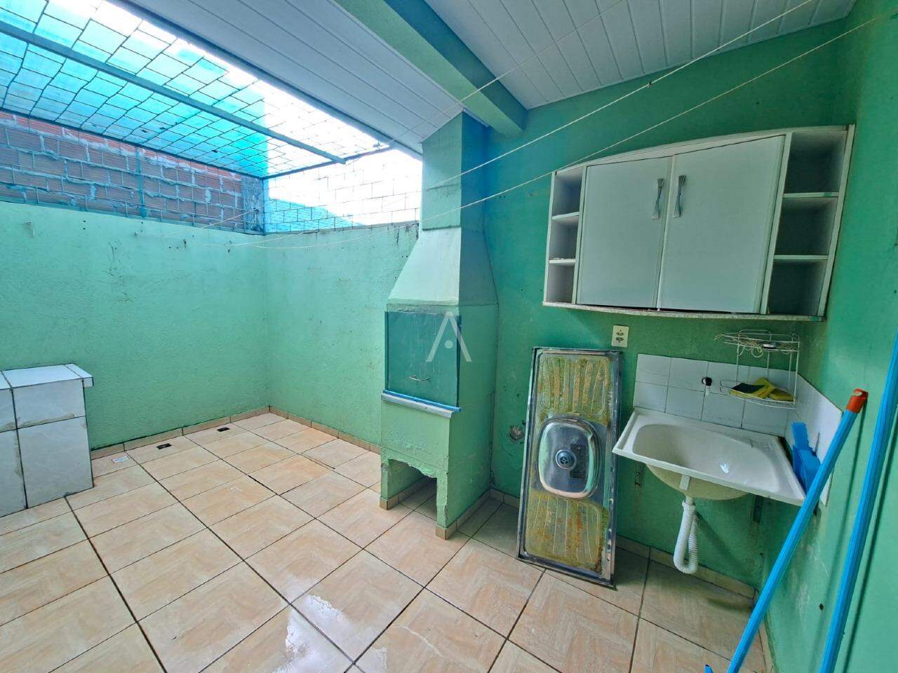 Casa Residencial para para aluguel no Bairro PANTANAL em CASCAVEL: 