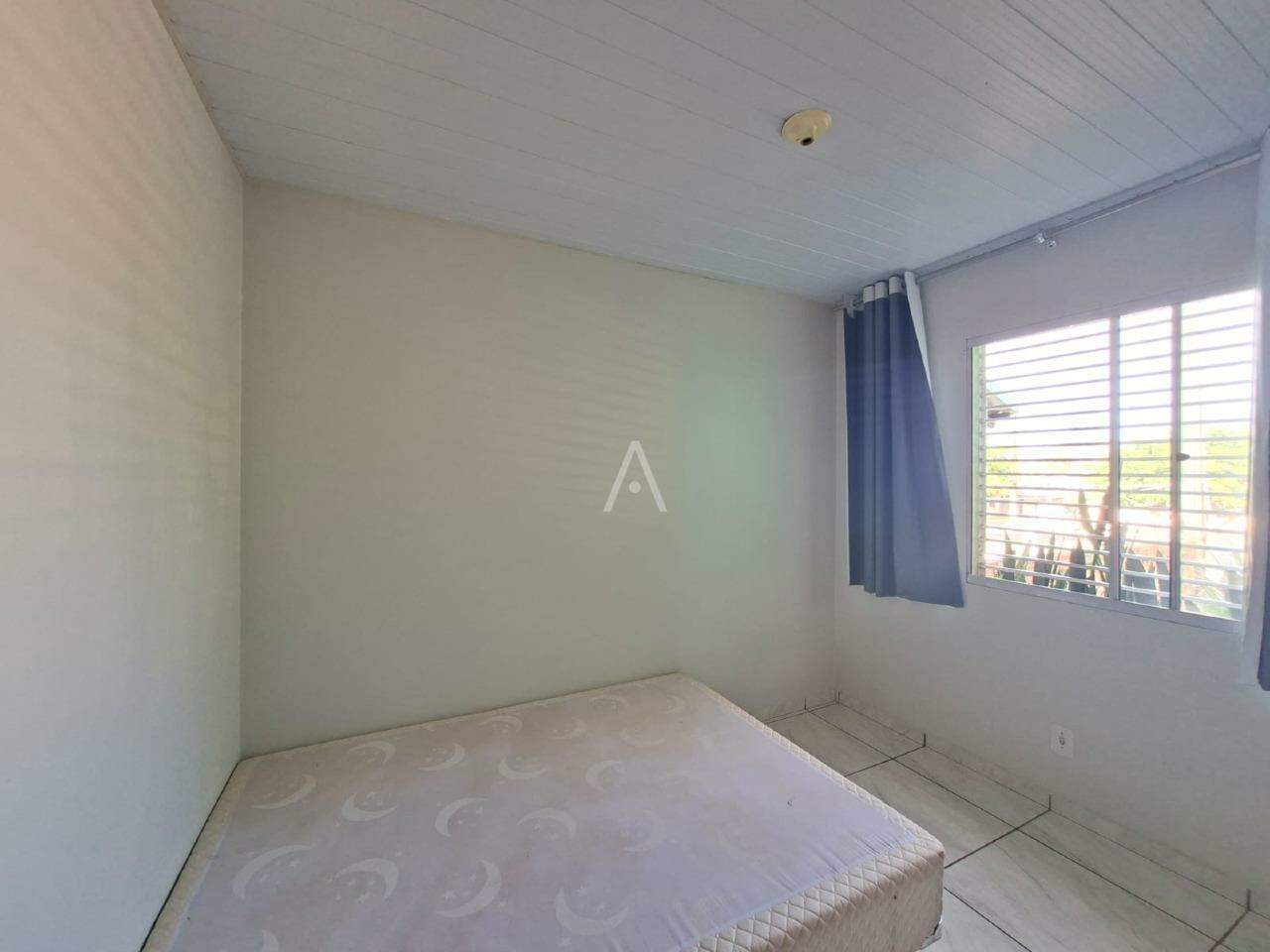 Casa Residencial para para aluguel no Bairro PANTANAL em CASCAVEL: 