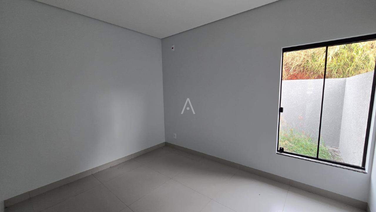 Casa Residencial para à venda no Bairro JARDIM COOPAGRO em TOLEDO: 