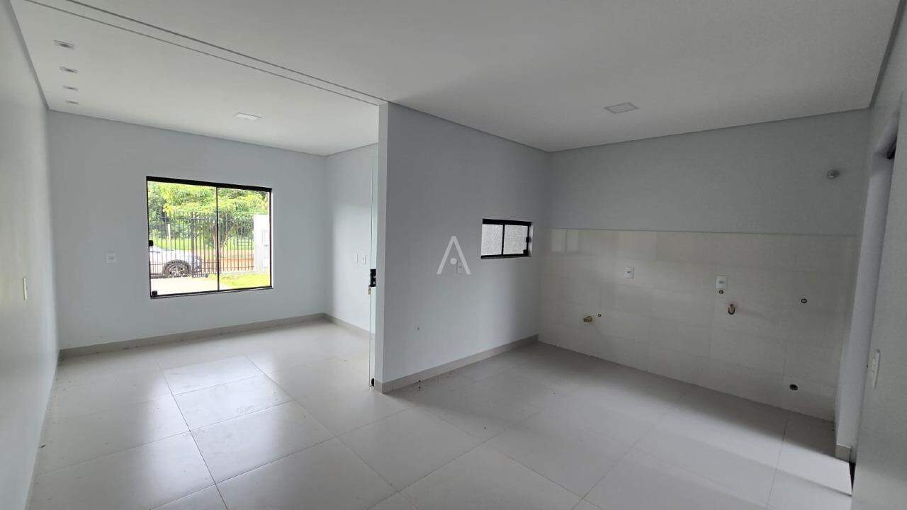 Casa Residencial para à venda no Bairro JARDIM COOPAGRO em TOLEDO: 