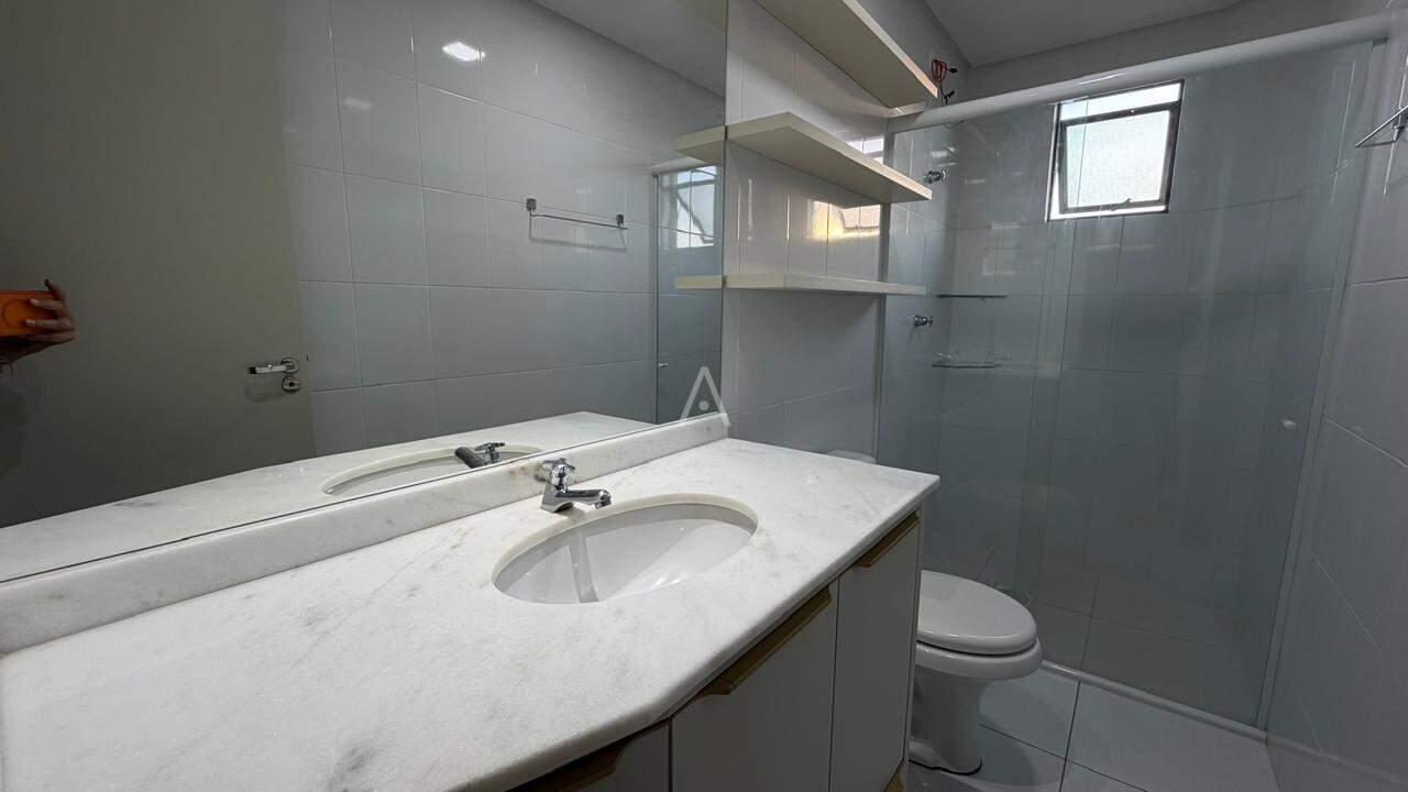 Apartamento para para aluguel no Bairro Pioneiros Catarinenses em CASCAVEL: 