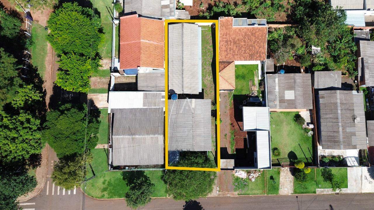 Casa Residencial para à venda no Bairro NEVA em CASCAVEL: 