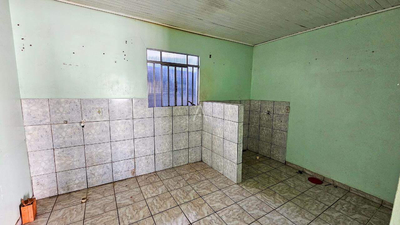 Casa Residencial para à venda no Bairro NEVA em CASCAVEL: 