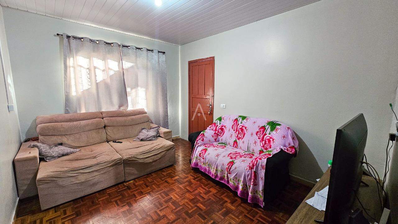 Casa Residencial para à venda no Bairro NEVA em CASCAVEL: 