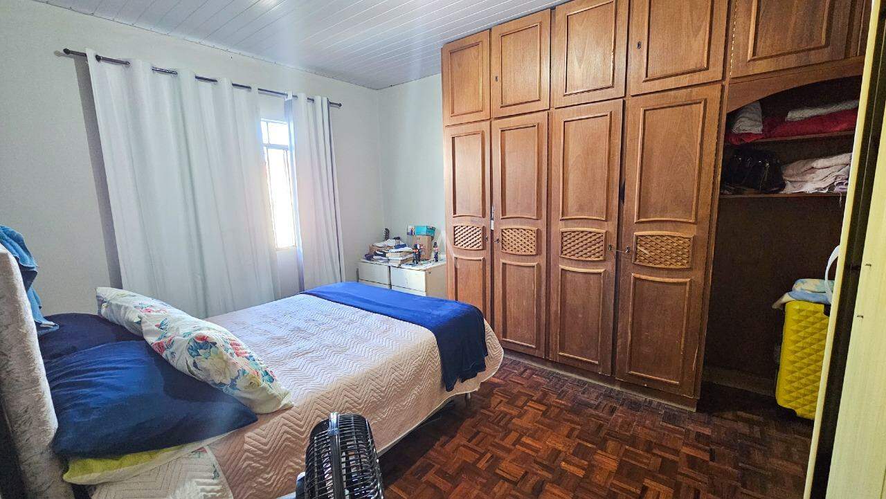 Casa Residencial para à venda no Bairro NEVA em CASCAVEL: 