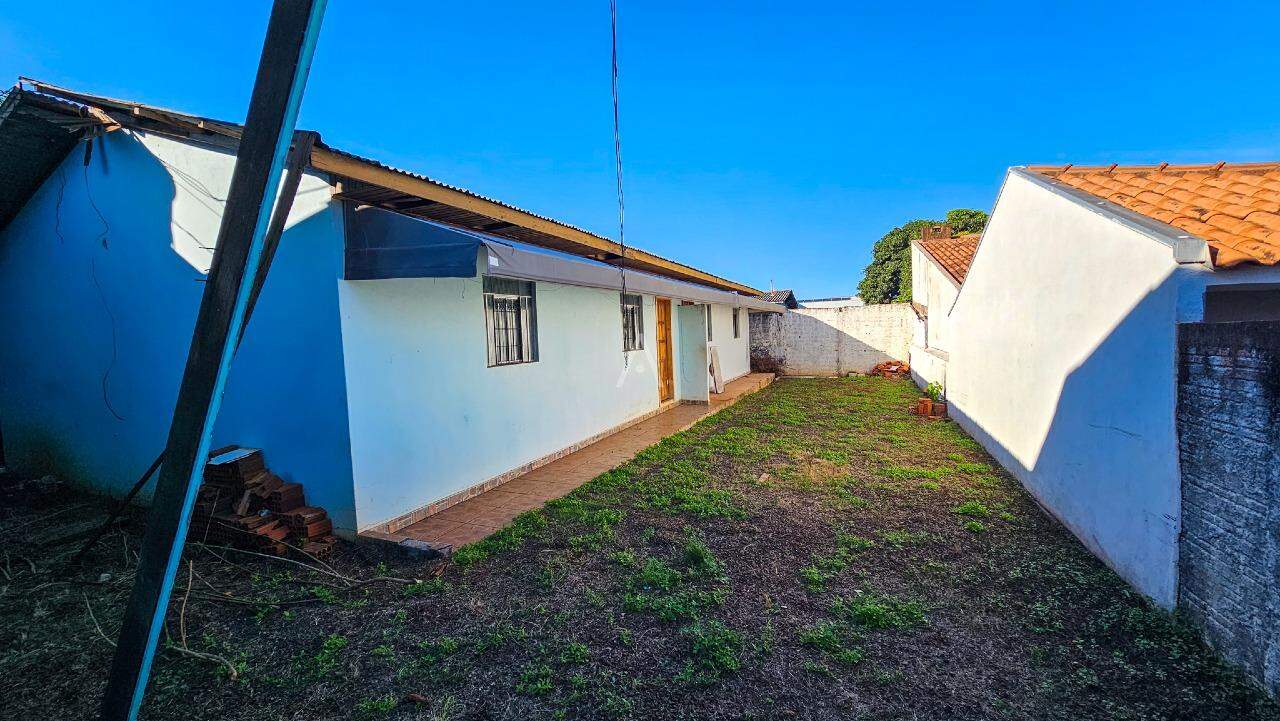 Casa Residencial para à venda no Bairro NEVA em CASCAVEL: 