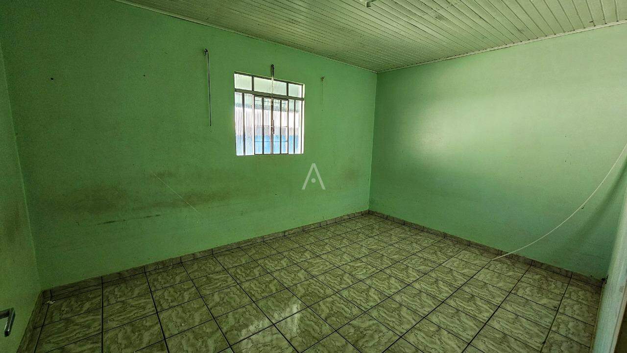 Casa Residencial para à venda no Bairro NEVA em CASCAVEL: 