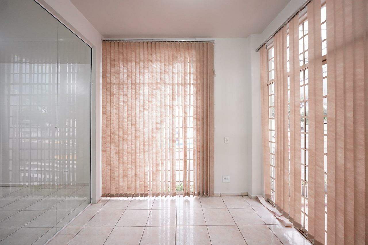 Sala Comercial para para aluguel no Bairro CENTRO em TOLEDO: 