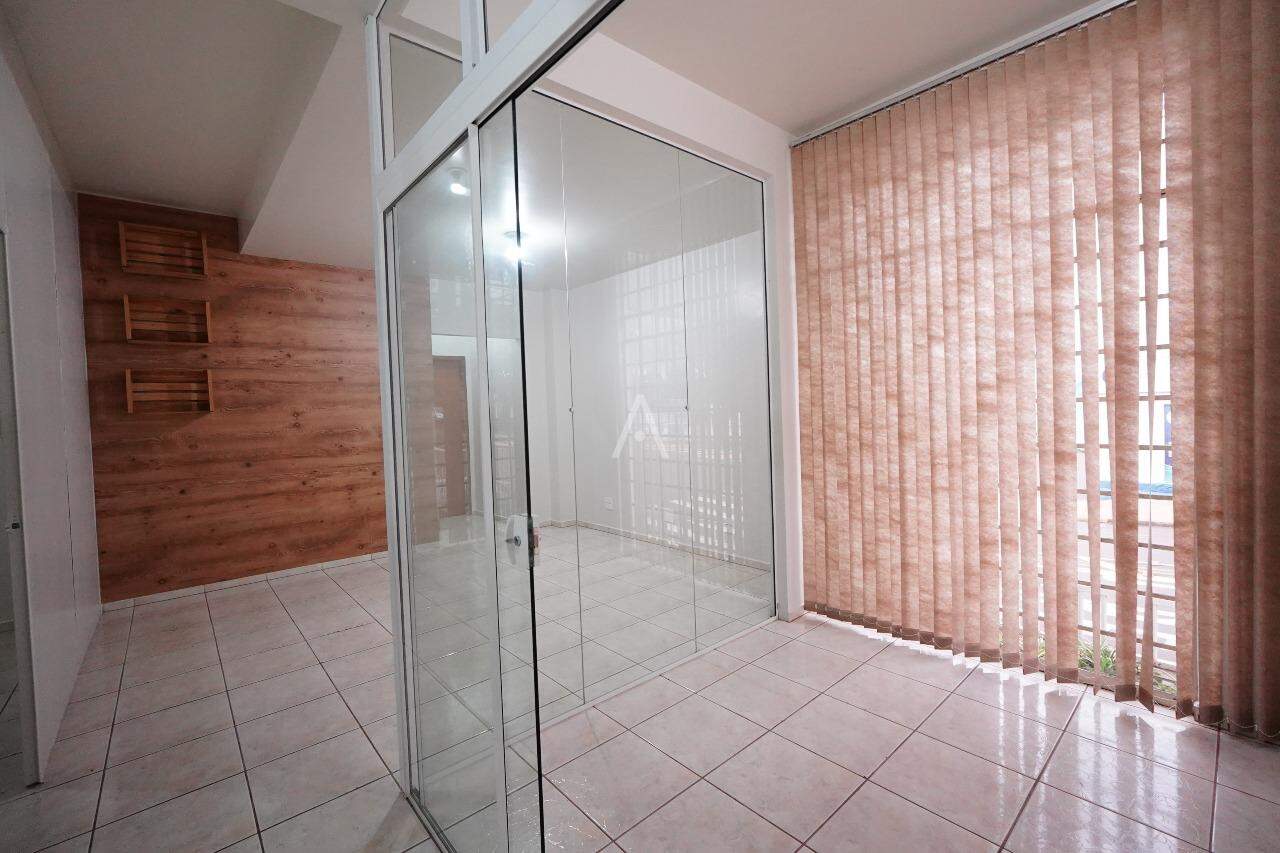 Sala Comercial para para aluguel no Bairro CENTRO em TOLEDO: 