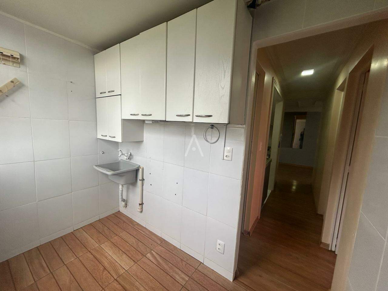 Apartamento para para aluguel no Bairro PARQUE VERDE em CASCAVEL: 