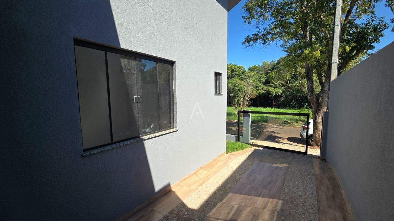 Casa Residencial para à venda no Bairro VILA INDUSTRIAL em TOLEDO: 
