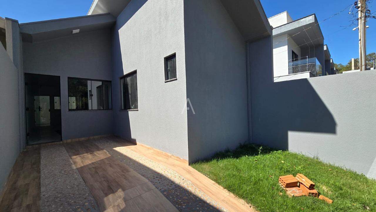 Casa Residencial para à venda no Bairro VILA INDUSTRIAL em TOLEDO: 