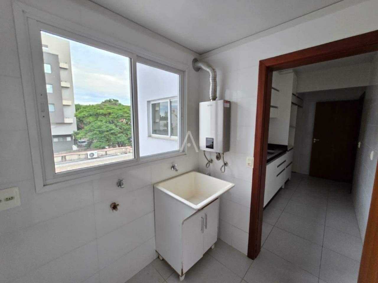 Apartamento para para aluguel no Bairro CENTRO em TOLEDO: 