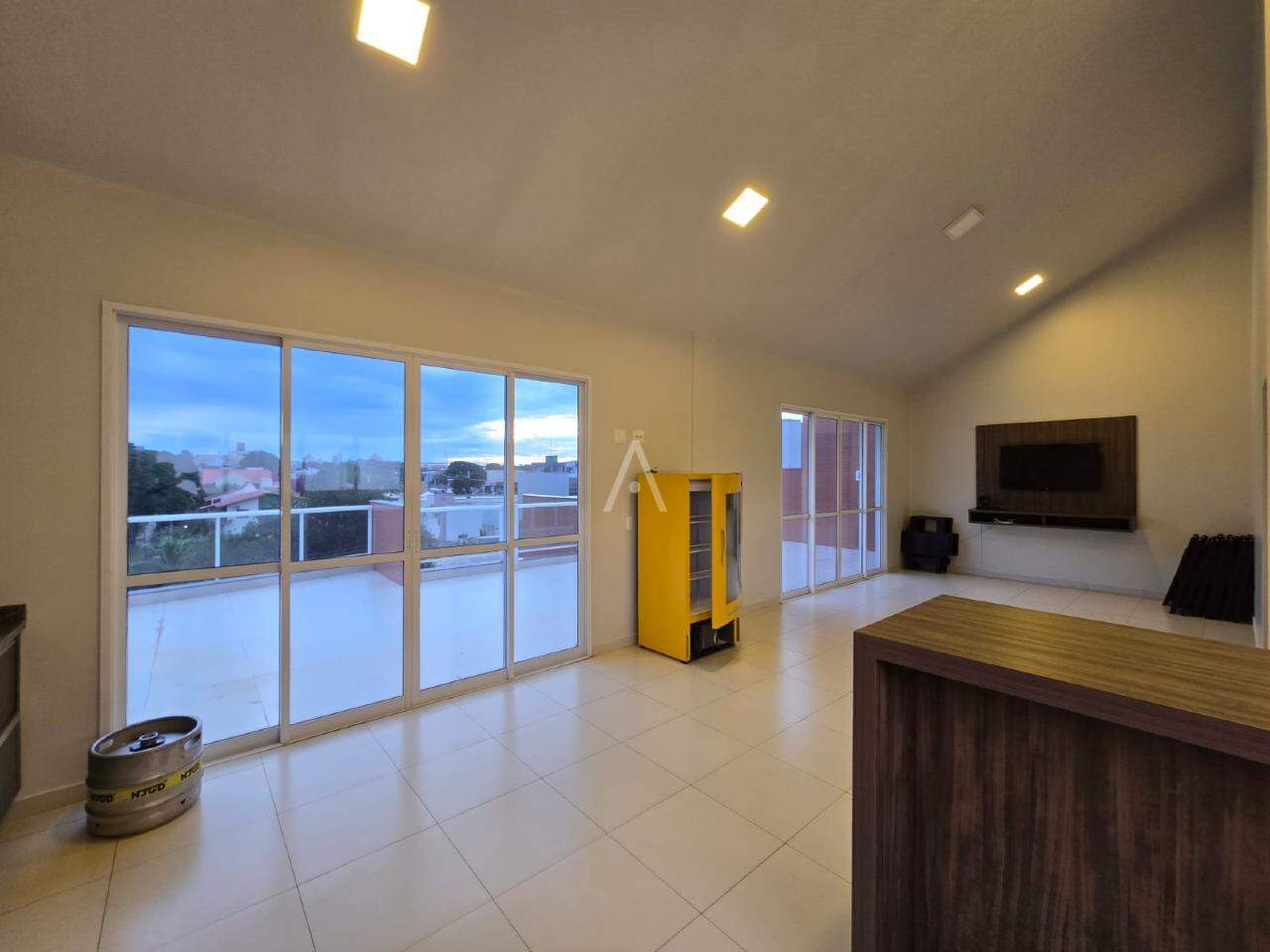 Apartamento para para aluguel no Bairro CENTRO em TOLEDO: 