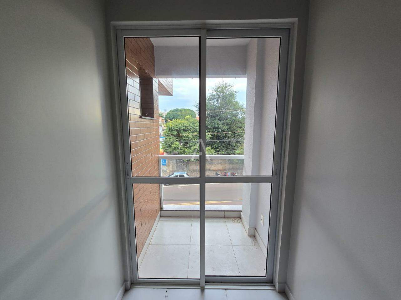 Apartamento para para aluguel no Bairro CENTRO em TOLEDO: 