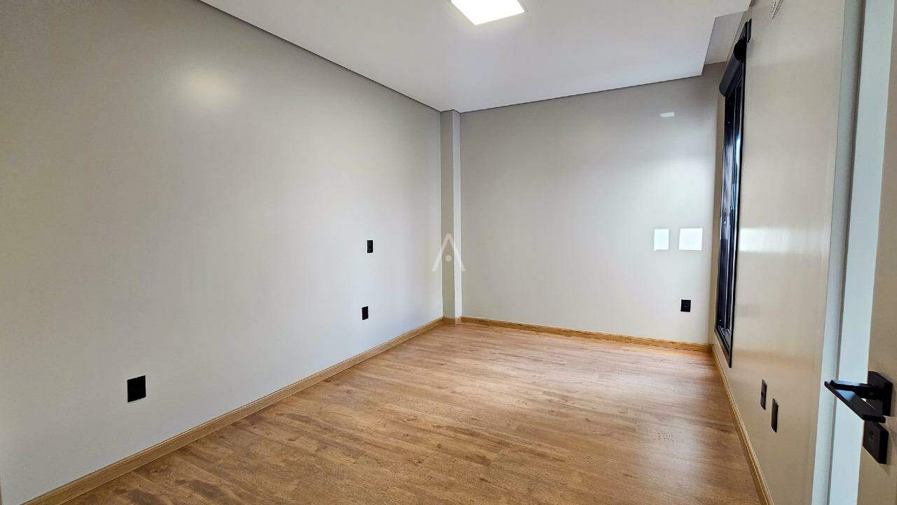 Casa Residencial para à venda no Bairro VILA INDUSTRIAL em TOLEDO: