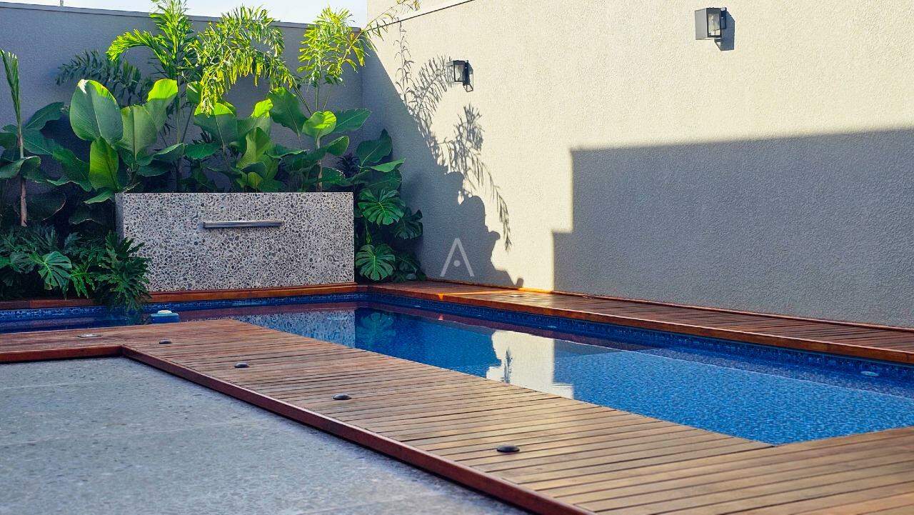 Casa Residencial para à venda no Bairro VILA INDUSTRIAL em TOLEDO: