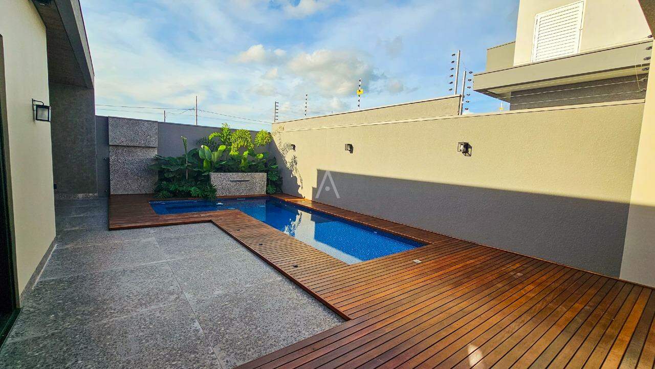 Casa Residencial para à venda no Bairro VILA INDUSTRIAL em TOLEDO:
