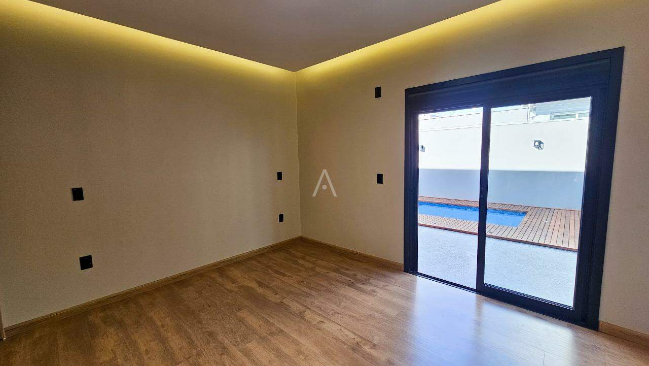 Casa Residencial para à venda no Bairro VILA INDUSTRIAL em TOLEDO: