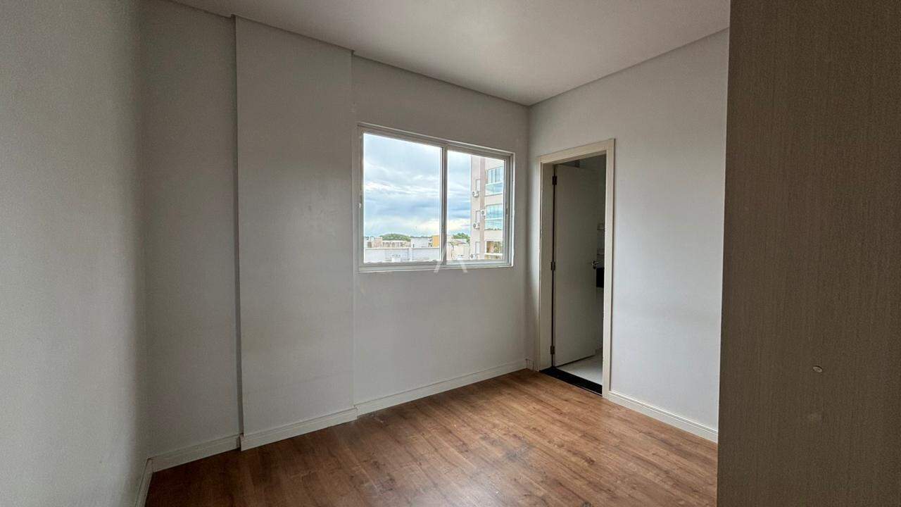Apartamento para à venda no Bairro VILA INDUSTRIAL em TOLEDO: