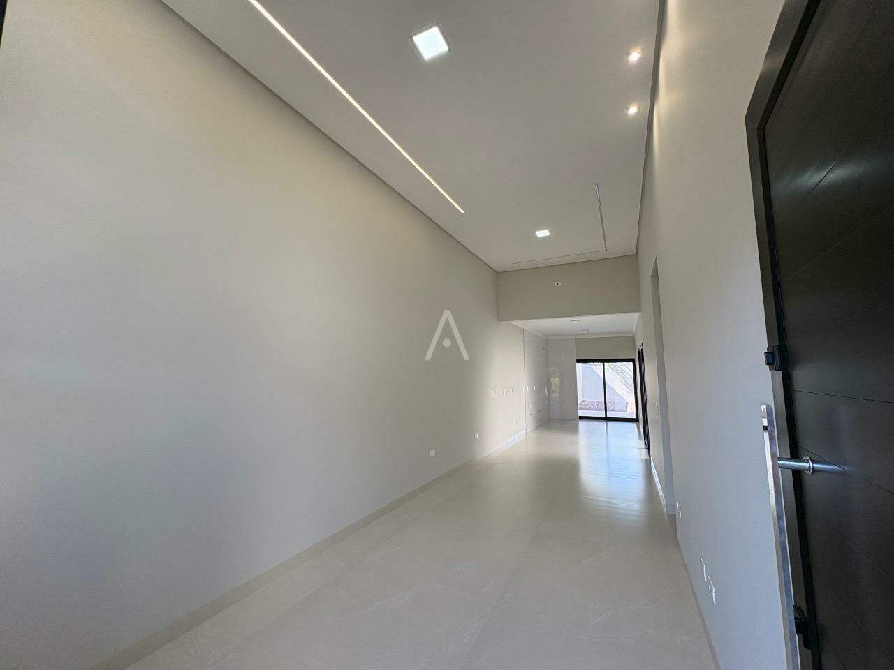 Casa Residencial para à venda no Bairro VERONA em CASCAVEL: SALA DE ESTAR E JANTAR