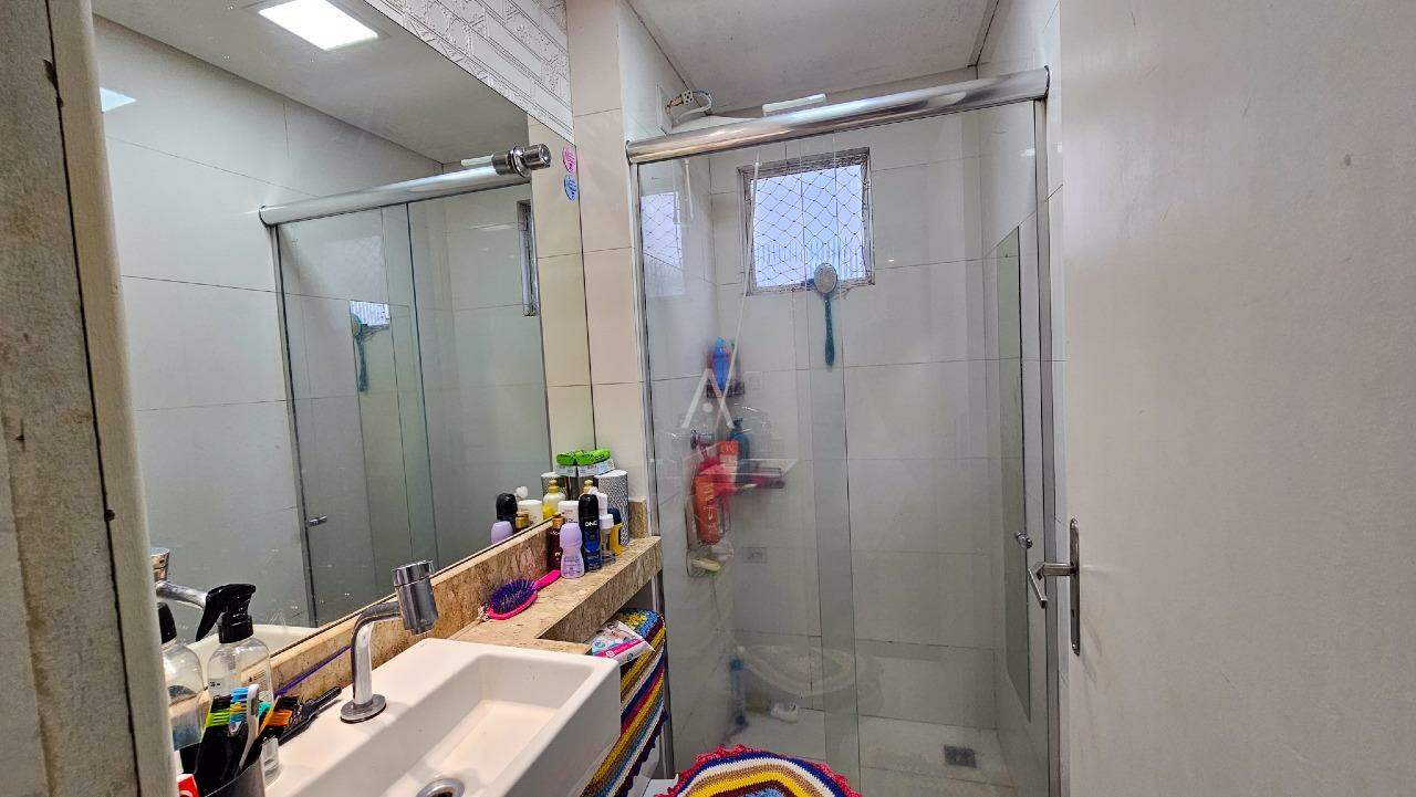 Apartamento para à venda no Bairro NEVA em CASCAVEL: 