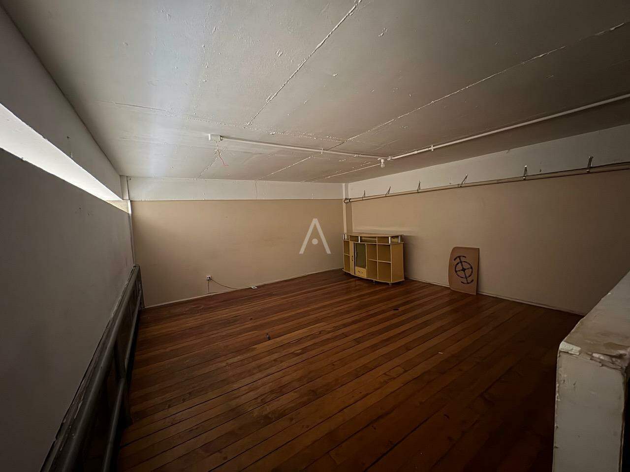 Sala Comercial para para aluguel no Bairro CENTRO em CASCAVEL: SALA SUPERIOR