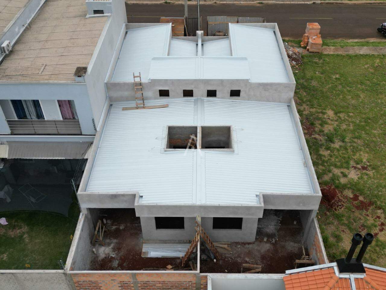 Casa Residencial para à venda no Bairro JARDIM PADOVANI III em CASCAVEL: 
