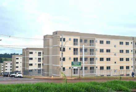 Apartamento para para aluguel no Bairro FLORAIS DO PARANA em CASCAVEL: 