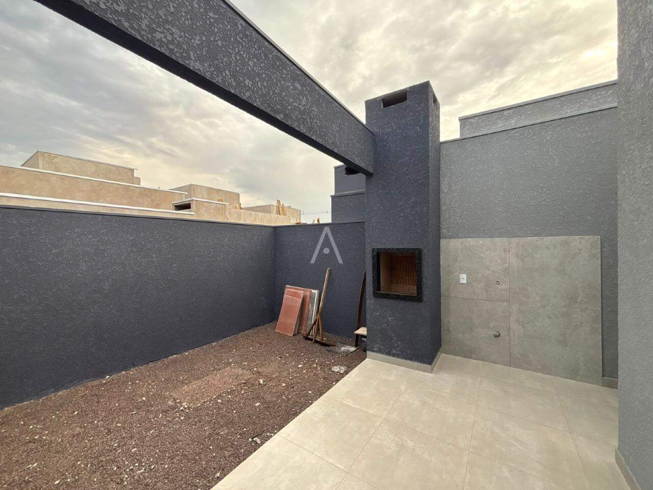 Casa Residencial para à venda no Bairro JARDIM COOPAGRO em TOLEDO: