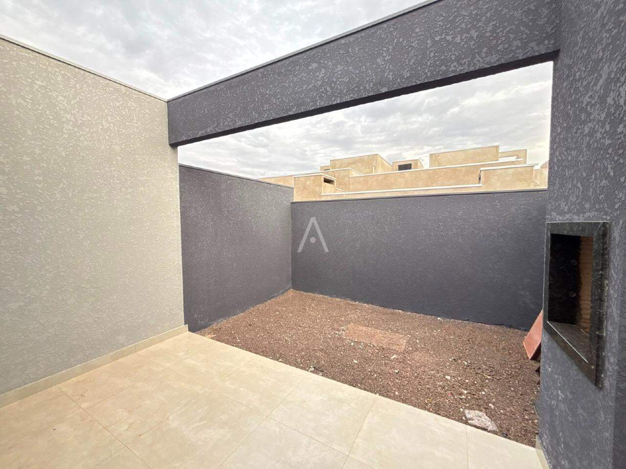 Casa Residencial para à venda no Bairro JARDIM COOPAGRO em TOLEDO: 