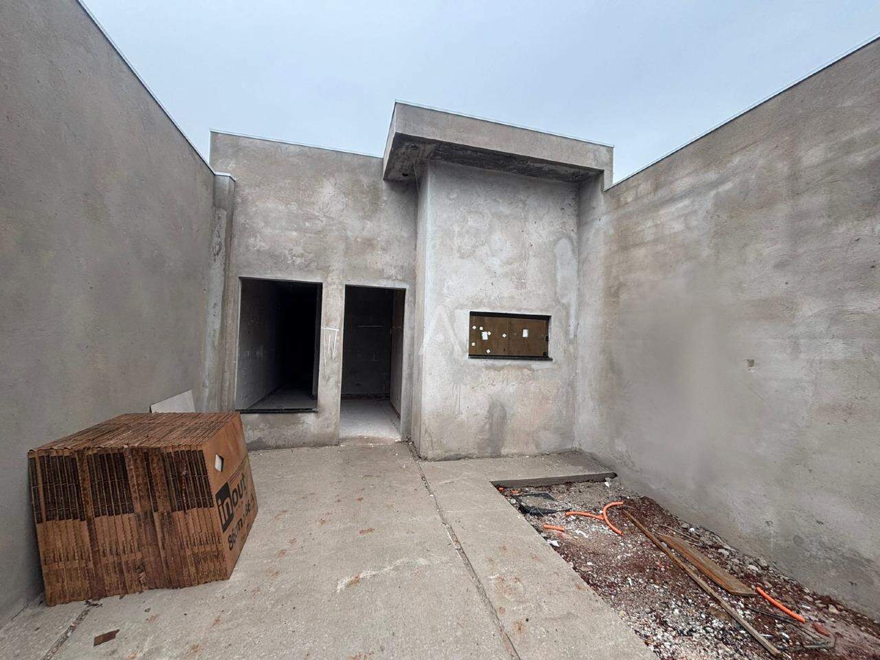 Casa Residencial para à venda no Bairro JARDIM COOPAGRO em TOLEDO: 