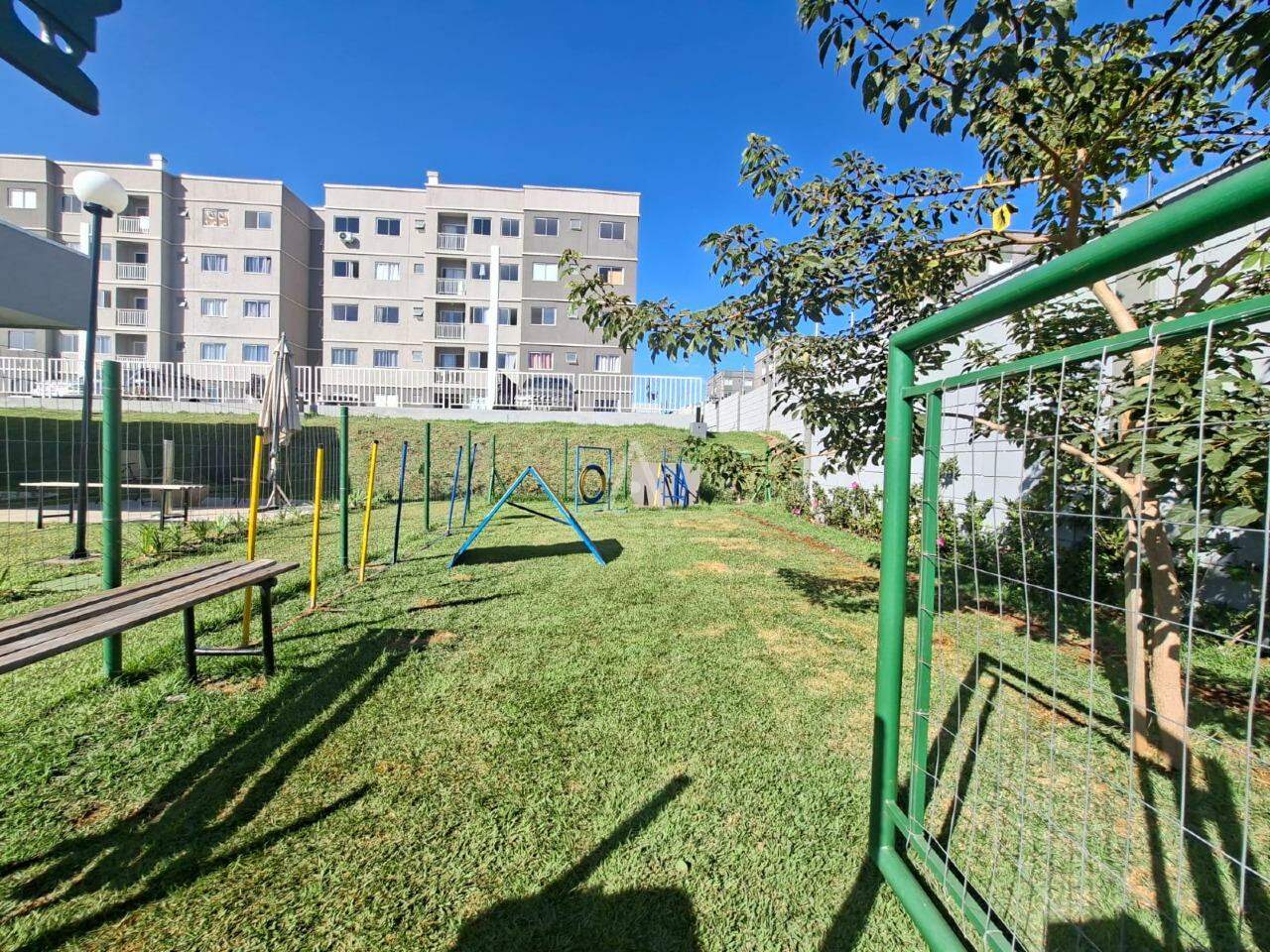 Apartamento para para aluguel no Bairro FLORESTA em CASCAVEL: 