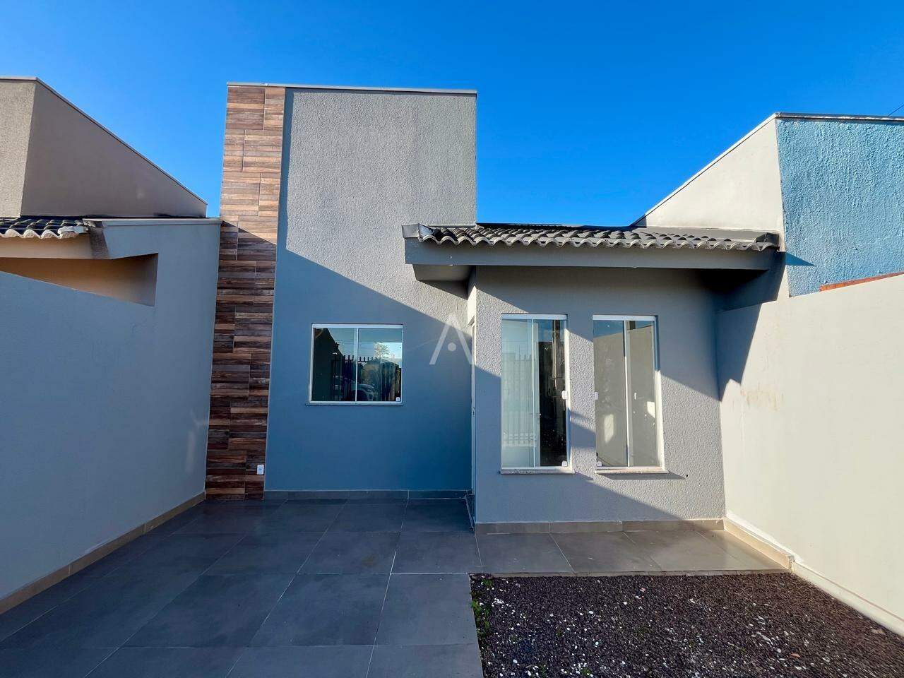 Casa Residencial para para aluguel no Bairro SEDE ALVORADA em TOLEDO: 