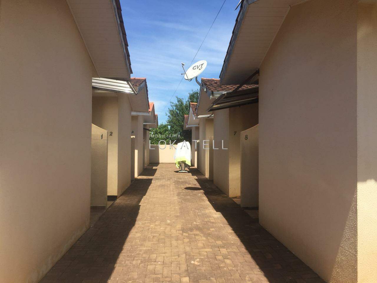 Casa Residencial para à venda no Bairro SANTA CRUZ em CASCAVEL: