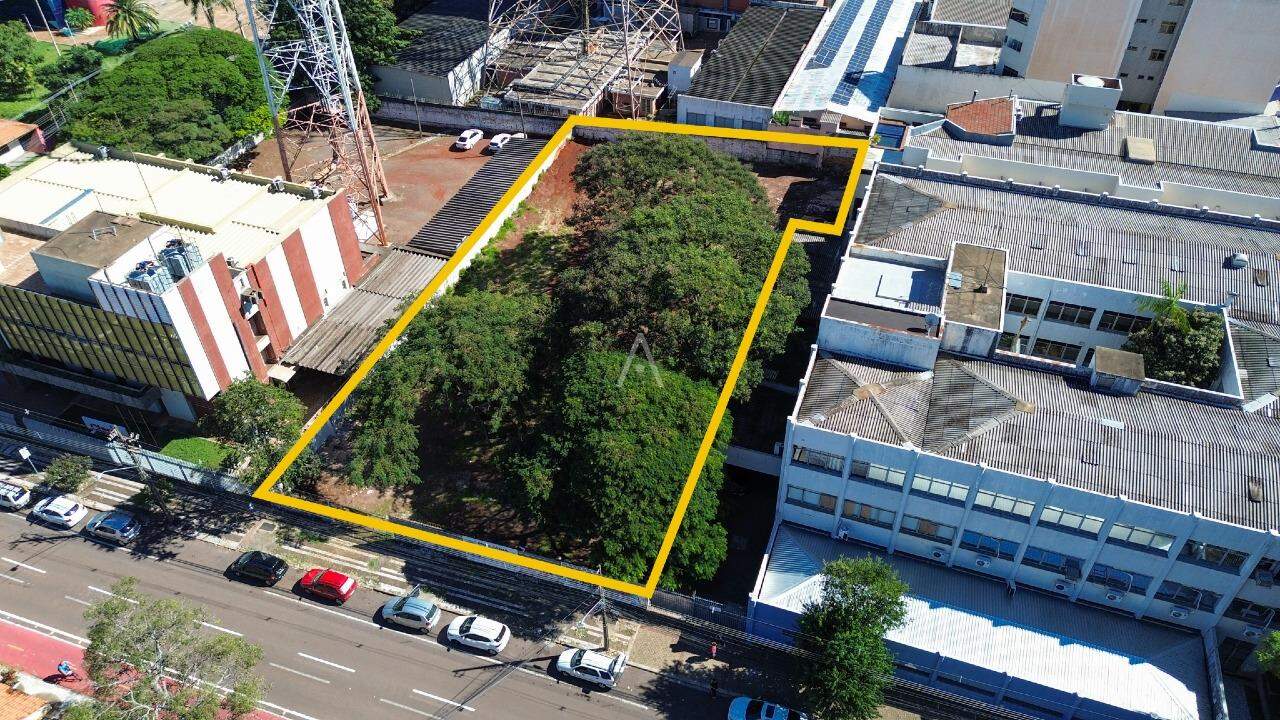Terreno para à venda no Bairro CENTRO em CASCAVEL: