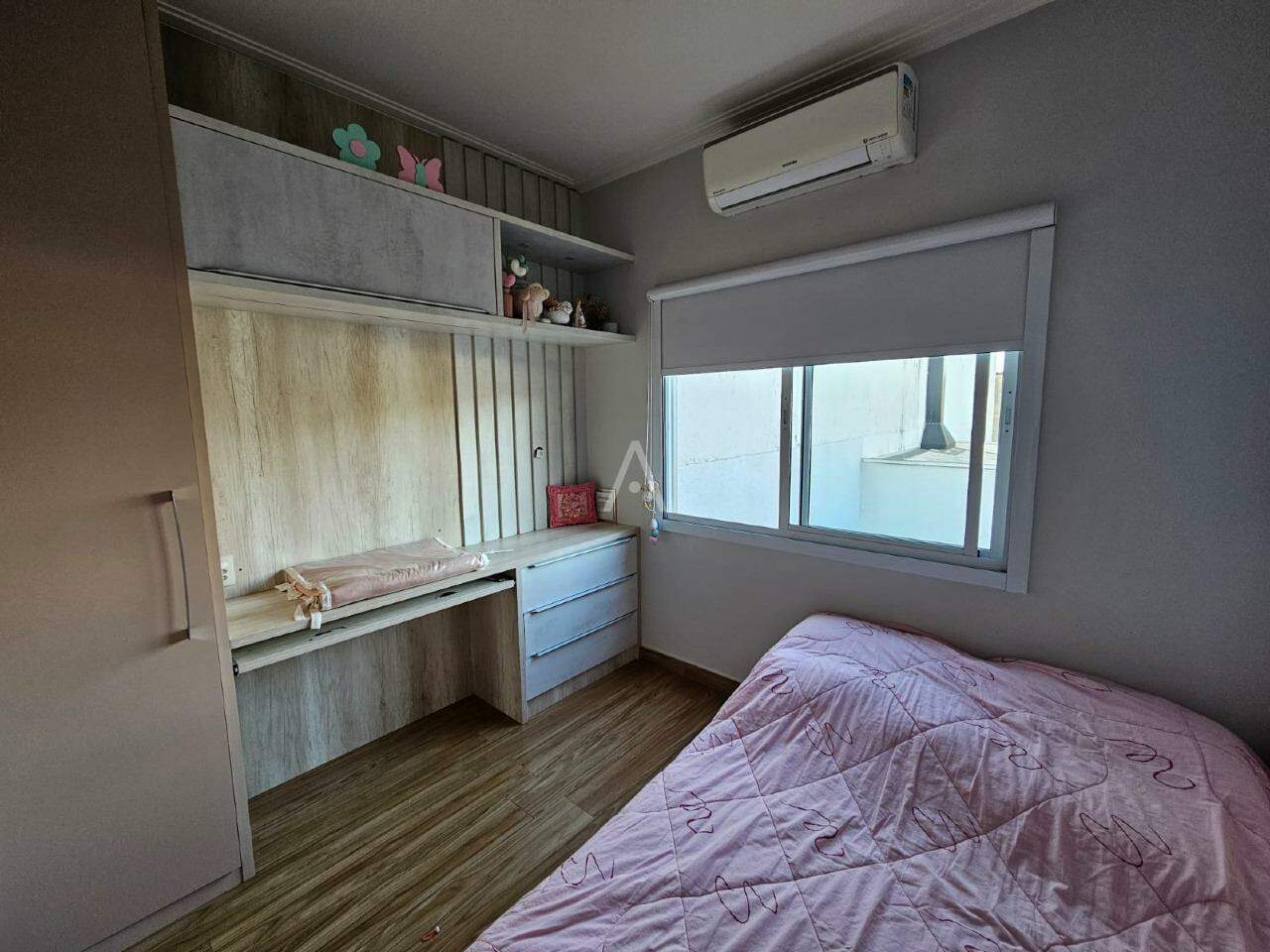 Sobrado para à venda no Bairro CANCELLI em CASCAVEL: 