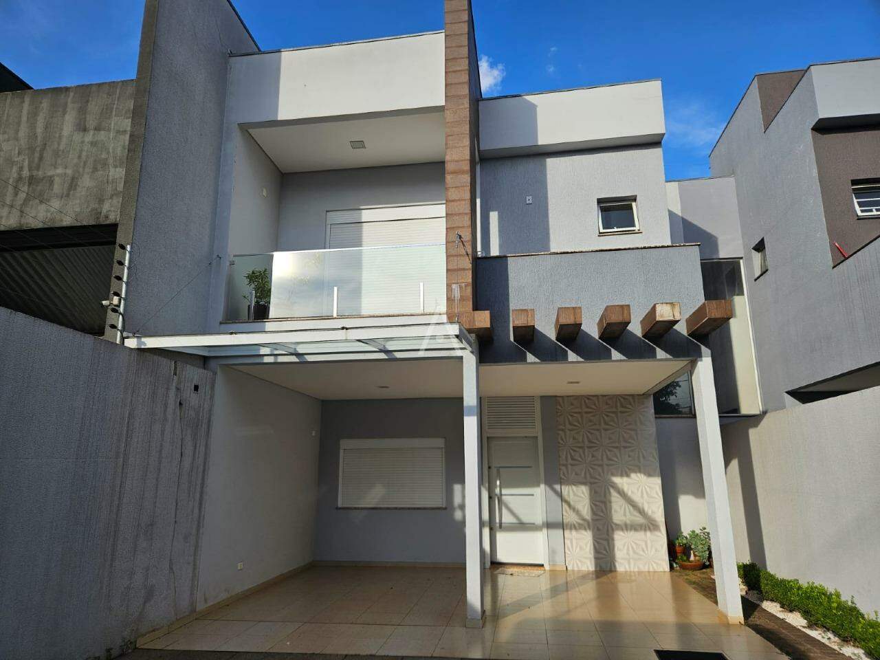 Sobrado para à venda no Bairro CANCELLI em CASCAVEL: 